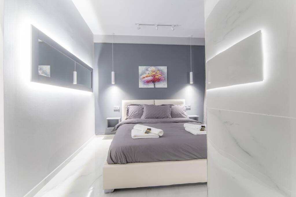 Lux Seaside Apartment By Volos Hospitality Екстер'єр фото
